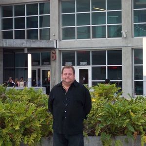 Meet your Posher, Wayne